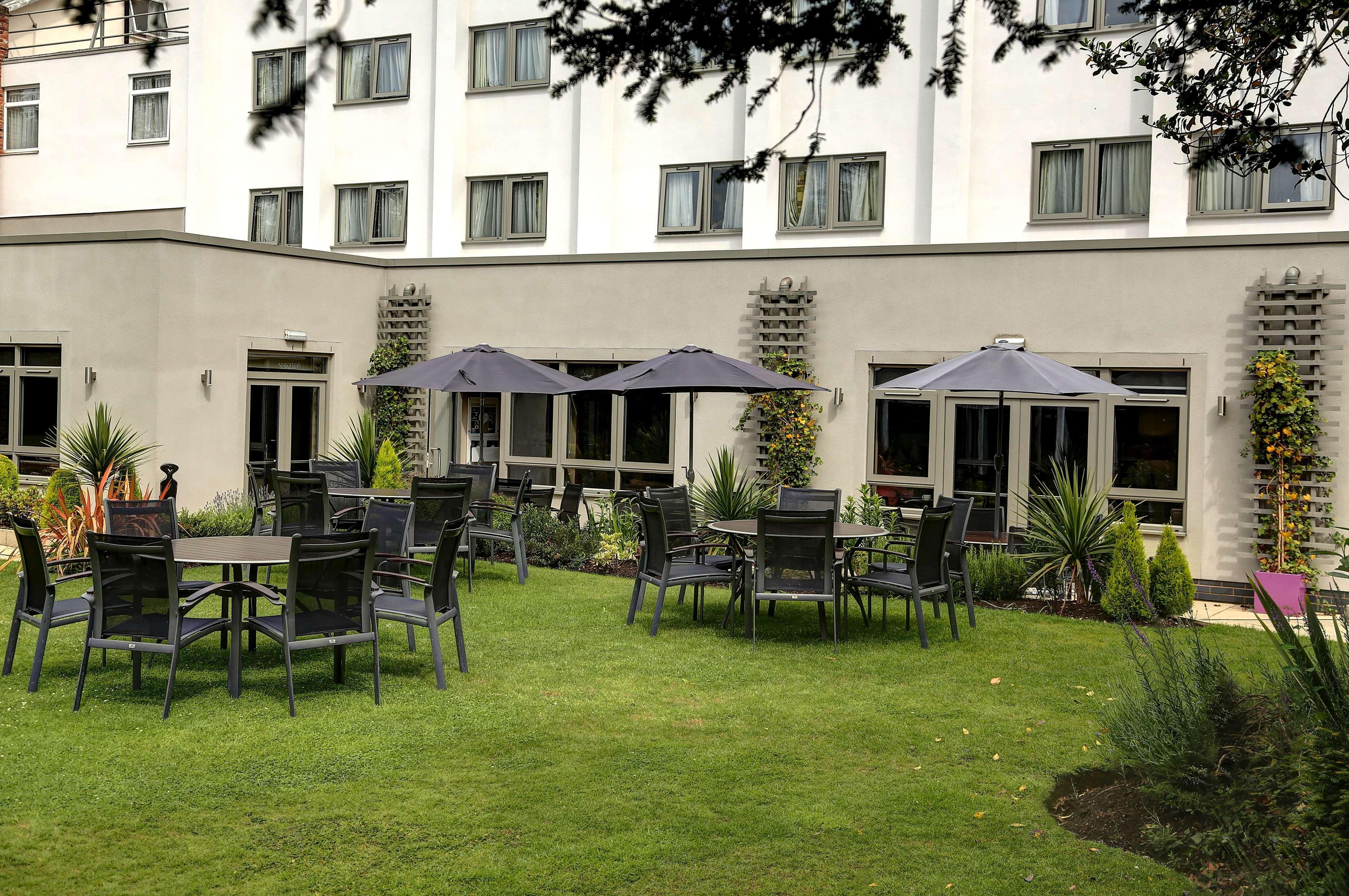 Best Western Plus Pinewood Manchester Airport-Wilmslow Hotel Exterior photo