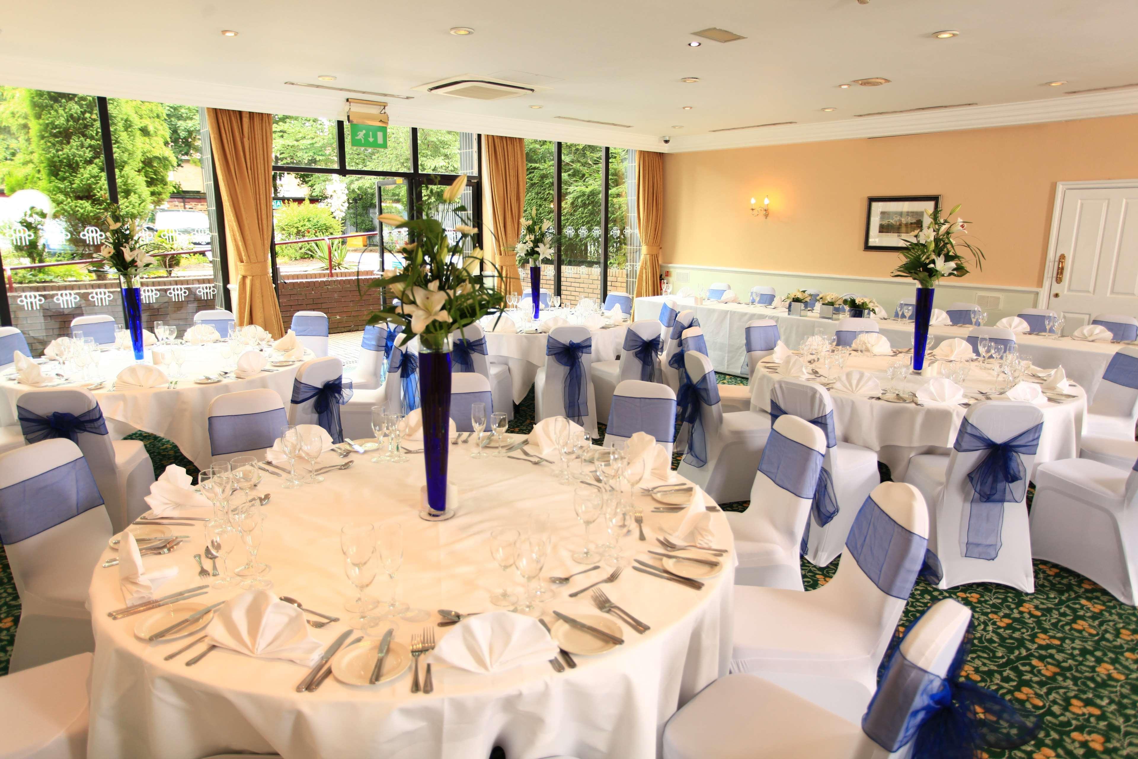 Best Western Plus Pinewood Manchester Airport-Wilmslow Hotel Exterior photo